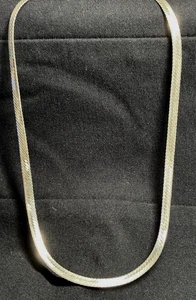 80's Vintage Solid Sterling Silver Herringbone Unisex Neck Chain 5mm 18" Heavy! - Picture 1 of 10