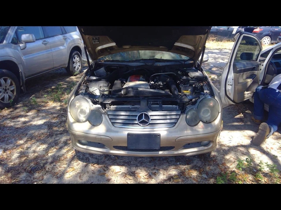 AC Condenser 203 Type C55 Fits 02-05 MERCEDES C-CLASS 1142879 Foto 1 de 4