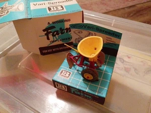Britains Toys Vari-Spreader Mark II cat no. 9538 - Picture 1 of 7