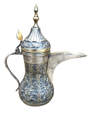 Cafetera Dallah de plata pura y plata dorada de Oriente Medio de principios del siglo XX Foto 1 de 4