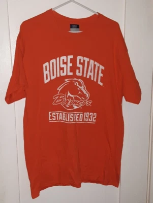 Boise State Broncos T Shirt L Large - Image 1 of 3