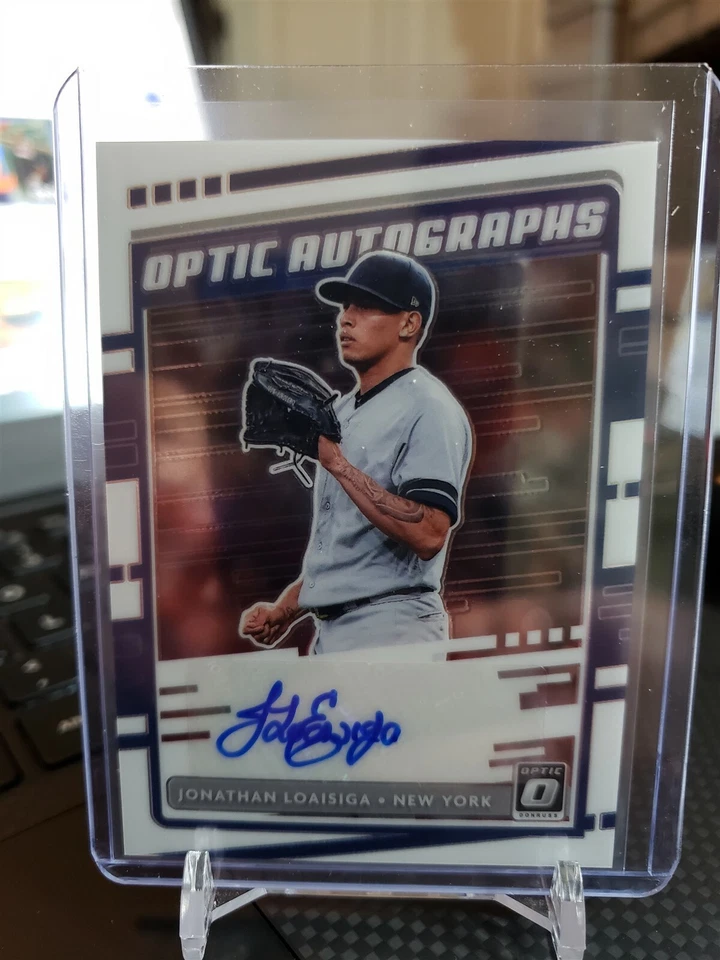 🔥 2020 Donruss Optic Autographs #27 Jonathan Loaisiga Auto - Image 1 of 2