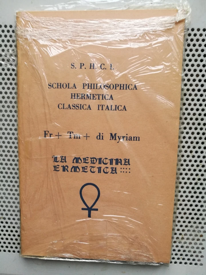 MAGIA - LA MEDICINA ERMETICA  Schola Philosophica Hermetica Classica Italiana - Immagine 1 di 1