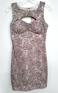 NEW- Emerald Sundae, Juniors party dress, embroidered with sequins SIZE: M. - Picture 1 of 6
