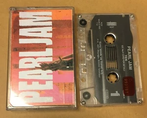 PEARL JAM - TEN (1994) CASSETTE MADE IN TURKEY - Picture 1 of 2