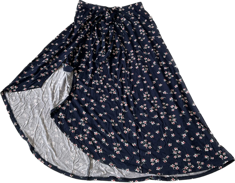 Falda envolvente sintética Loveappella para mujer talla S multicolor floral Foto 1 de 4