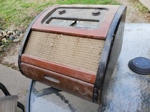 46-1201 Philco Bing Crosby Tube radio Turntable record player model 1946 AS IS - Picture 1 of 12