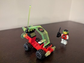 Vintage (1990) LEGO Space M-Tron set 6833 Beacon Tracer - RARE