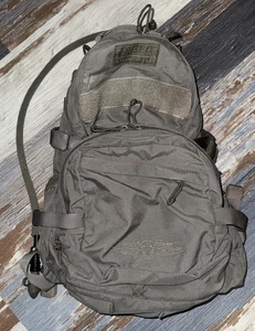 CamelBak Maximum Gear LINCHPIN Cordura Trinkrucksack 100oz Sage Green - Bild 1 von 12