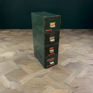 Industrielle stapelbare grüne Metall Schubladen 4er Set mit Original Used Lack - Bild 1 von 5