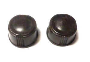 vintage  RCA 9TX21 TABLETOP:   Set of 2 MINI BAKELITE push-on KNOBS. 5/8" diam. - Picture 1 of 3