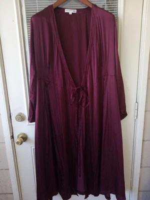 Ines De La Fressange Uniqlo 100% Silk Robe Burgandy Womens Medium Tie Front - Image 1 of 4
