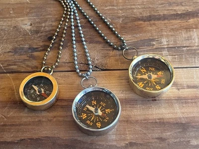 Lot of Five Compass Necklaces Choose two sizes and silver or brass Foto 1 de 4
