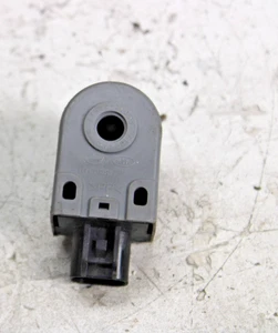 2011-2014 HYUNDAI AZERA  Anti-Theft Alarm Warning Buzzer Switch 95710-3L010 OEM - Picture 1 of 3