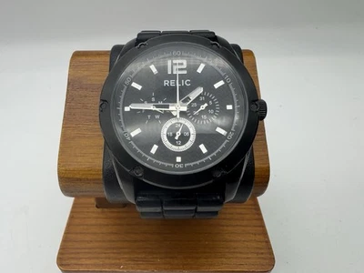 Relic Mens Watch ZR15610 Day Date 24H 43mm Case Black Resin Band Quartz Analog - Image 1 of 4