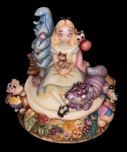 Caja de baratijas Harmony Kingdom Disney Showcase Alicia y amigos/500 - Imagen 1 de 9