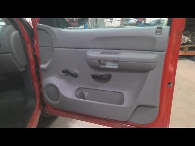 Used Front Right Door Interior Trim Panel fits: 2008 Chevrolet Silverado 1500 pi - Изображение 1 из 4