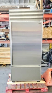 WILL SHIP  *RECONDITIONED SUB-ZERO 36" 650 REFRIGERATOR NO-FLAW STAINLESS DOORS! - Picture 1 of 3