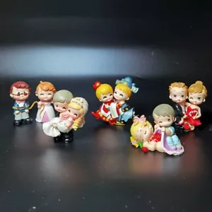 LiFish Resin Wedding Couple 2 1/2" - 3 1/2" Tall New 5 pcs Figurine Cake Topper - Picture 1 of 7