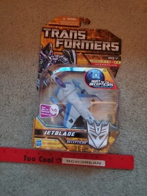 Transformers Hunt For The Decepticons HFTD Deluxe Class Jetblade New - Image 1 of 2