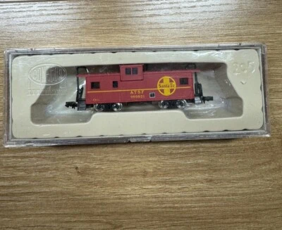 Con-Cor Ext Vision Caboose Circa N Scale - Image 1 of 4