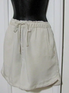 One 5 One Shorts  Beige Pull-on Elastic-Waist draw-string-Tie Pockets Wm's M - Picture 1 of 10