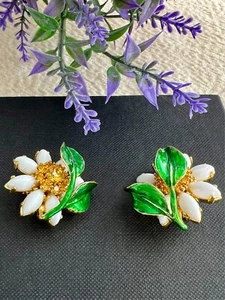 New! DOLCE & GABBANA Flower Crystal Earrings Clips White /Green /Gold - Picture 1 of 9