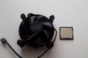 PROCESSEUR - CPU - INTEL CORE - i7-9700F 3.0GHz LGA1151 - Photo 1/2