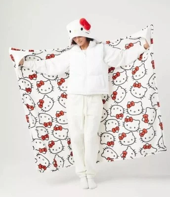 SANRIO Forever 21 Hello Kitty Hooded Blanket With Bow NEW IN PACKAGE & SEALED Sold Out
