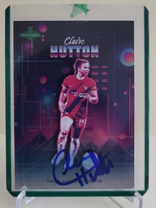 2024 PARKSIDE NWSL CLAIRE HUTTON RC RETRO SIGNATURE SERIES AUTO SER# 39/89 - Picture 1 of 2