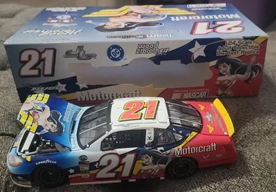 Nascar 1:24 Ricky Rudd #21 Wonder Woman Motorcraft Ford Taurus 2004 New In Box! - Image 1 of 4