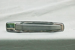 1983-1991 Mercedes 420/300/560 SEL W126 Door Handle Rear Passenger Side OEM - Picture 1 of 2