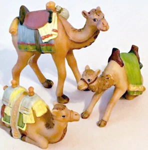 Hummel inspiriert Krippe Kamel 3-teiliges Mini Figurenset Manufaktur Rodental 827407 - Bild 1 von 7