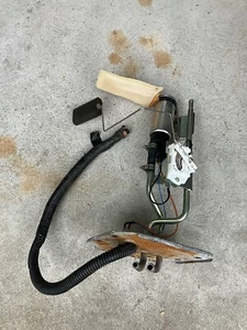 1991 - 1995 Jeep Wrangler YJ Fuel Pump Assembly Sending Unit 15/20 Gallon Tank - Picture 1 of 4