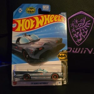 Hot Wheels Batman TV Series Batmobile 103/250 - Picture 1 of 3