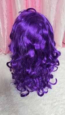 Peluca Cosplay Disfraz Halloween Spirit Purple Rizos Longitud Media Foto 1 de 4