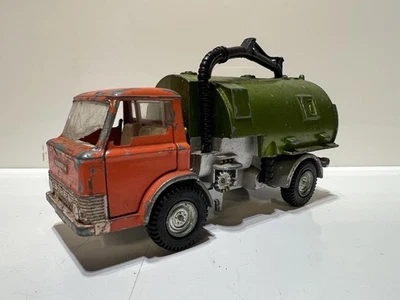 Dinky Toys Johnson Road Sweeper - Image 1 of 4