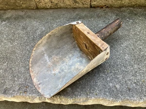 Vintage Primitive Grain Feed Scoop Wood/Tin Metal (Handcrafted) - Picture 1 of 14