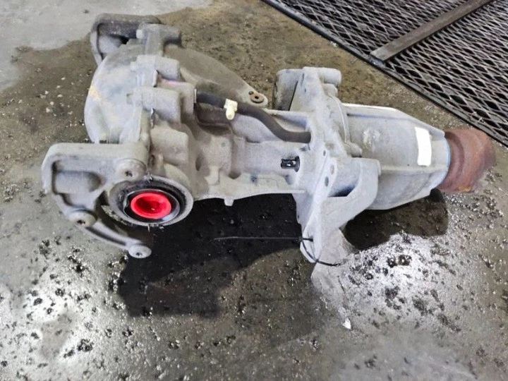 Conjunto de suporte diferencial de eixo traseiro Ford Edge Fusion 2015-2018 fabricante de equipamento original - Imagem 1 de 4