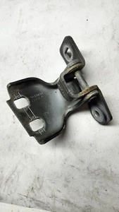 Rear Passenger Side Door Hinge Upper 55394222AA Fits 2005 GRAND CHEROKEE - Picture 1 of 6