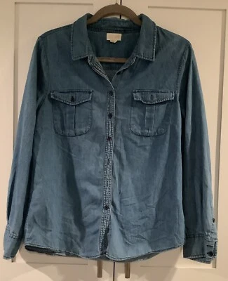 Lucy & Laurel Womens Size Large Demin Cotton Button Down Shirt /Top - Image 1 of 4