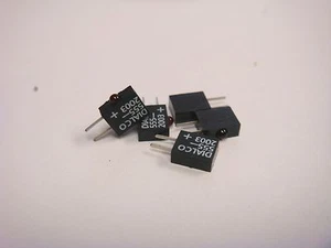 (5) 2mm SINGLE RED LED 650nm 5V CBI RIGHT ANGLE NON-DIFFUSED 555-2003 NOS - Picture 1 of 3