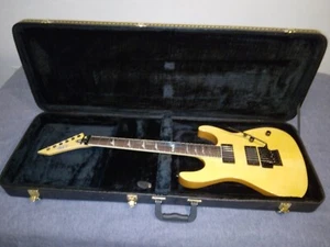 ESP M-302 FLAMED MAPLE TOP NECK THROUGH EMG PICKUPS LOCKING TREMOLO MINT W/CASE - Picture 1 of 23