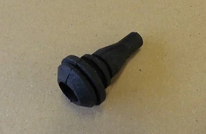 CAJA DE FILTRO DE AIRE AMORTIGUADOR DE GOMA LADA Priora / 2112-1109249 - Imagen 1 de 1