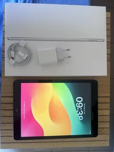 Apple iPad 9. Gen 64GB, Wi-Fi, 10,2 Zoll - Space Grau - Bild 1 von 9