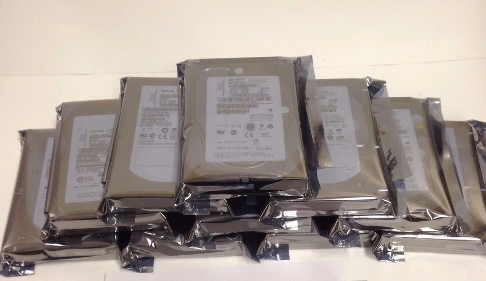 FC958 FUJITSU DELL 0FC958 147GB 15K U320 SCSI 3.5" HARD DRIVE W/TRAY MAX3147NC - Image 1 of 1