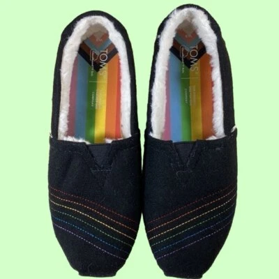 Zapatillas sin cordones Toms Alpargata negras arco iris punto orgullo forradas talla 8 Foto 1 de 4