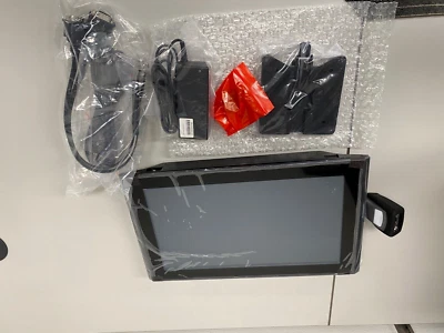 Touch Dynamic ARA000NNWN-0189 14" Wall Mount AIO - Image 1 of 4