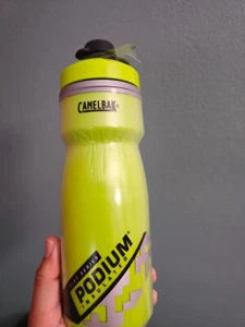 Camelbak Podium Chill Isolierte Wasserflasche Schmutz Serie Chill Limette 21oz  - Bild 1 von 3