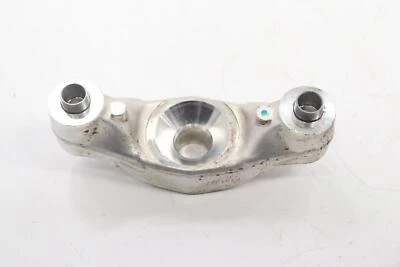 Volvo XC90 2016-2025 brazo de control delantero izquierdo o derecho horquilla horquilla OEM 31360700 Foto 1 de 4
